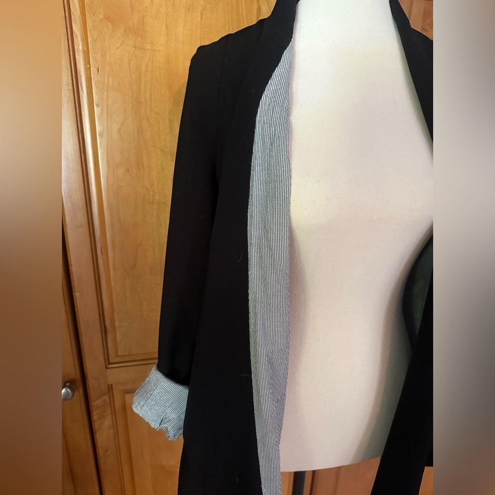 Cartonnier (at Anthropologie) Low-High Blazer - Picture 5 of 9